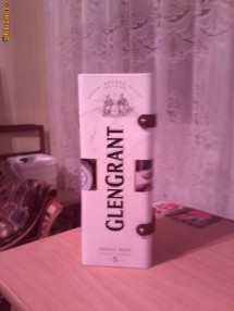 Glen Grant 5 Years Old Single Malt Whisky Cutie Metalica Editie Limitata foto