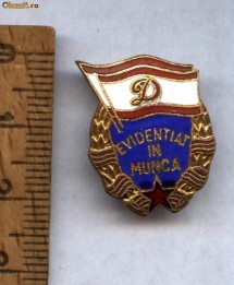 INSIGNA EVIDENTIAT IN MUNCA -DINAMO foto
