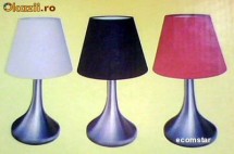 LAMPA CU SENZOR DE APRINDERE foto