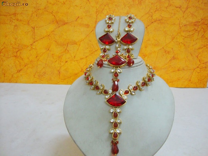 SUPERB SET COLIER PANDATIV SI CERCEI RUBIN SI DIAMANTE 18K foto mare