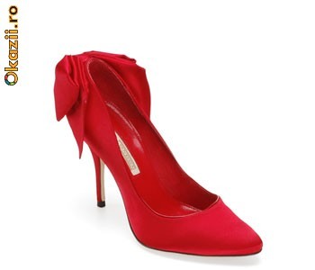 ELEGANTI !Pantofi  Buffalo ,rosi,  saten , (6274-298 PANTOF RED) - 40% REDUCERE foto mare