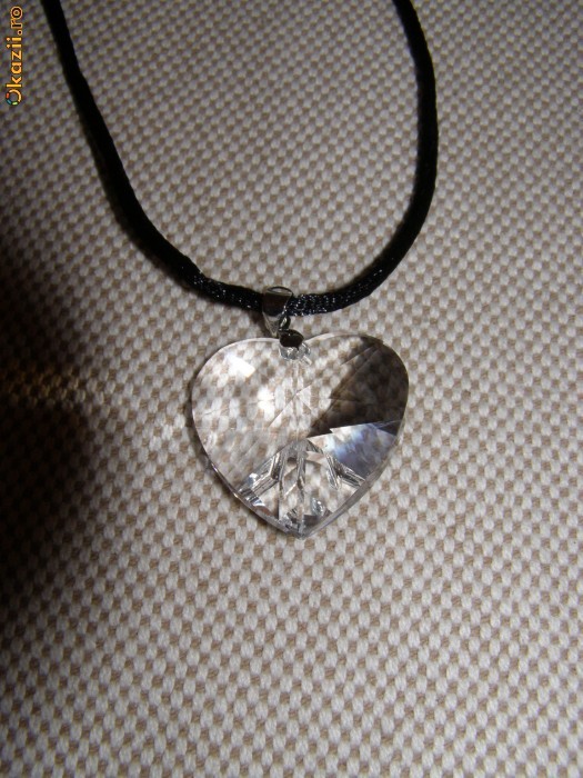 Lantisor cu inimioara Swarovski foto mare