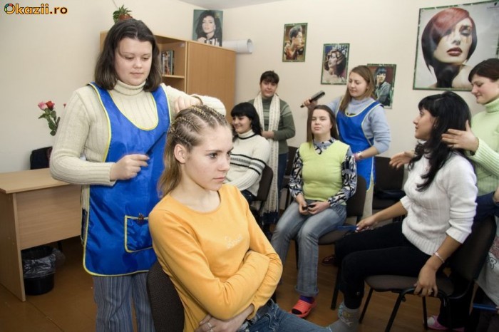 Curs  Frizerie - Invata  sa  tunzi foto mare