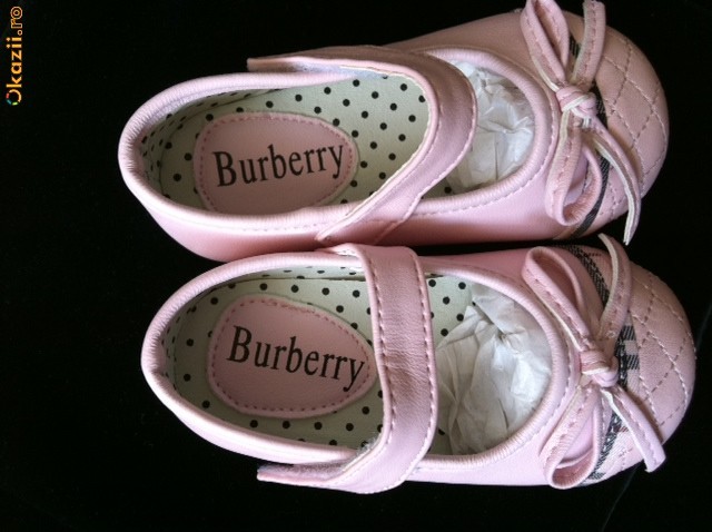 PANTOFI PANTOFIORI FETITE BURBERRY SUPERBI ROZ NR 22, 20, 21, 25 foto mare