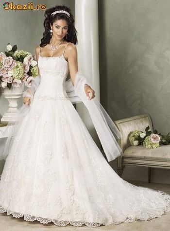 ROCHIE DE MIREASA MAGGIE SOTTERO , MODEL KENNEDY foto mare