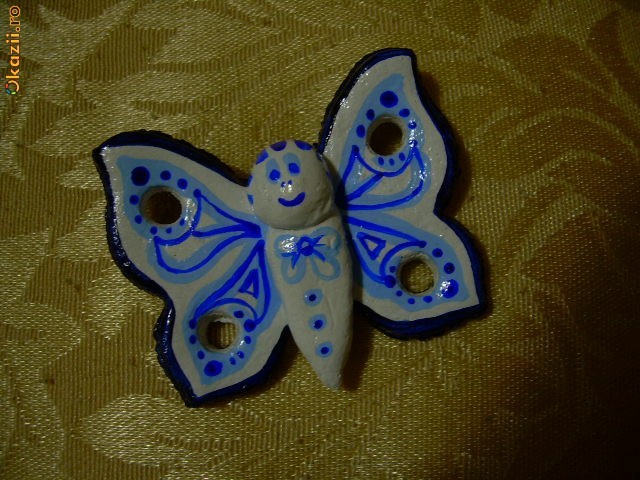 BROSA HANDMADE - FLUTURE ALBASTRU foto mare