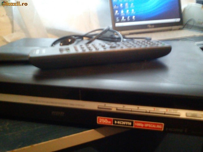 DVD recorder  SONY RDR-HX950 foto mare