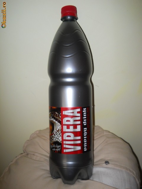 VIPERA - BAUTURA ENERGIZANTA XL  , 1,5 L ., TUTTI-FRUTTI, UNGARIA foto mare