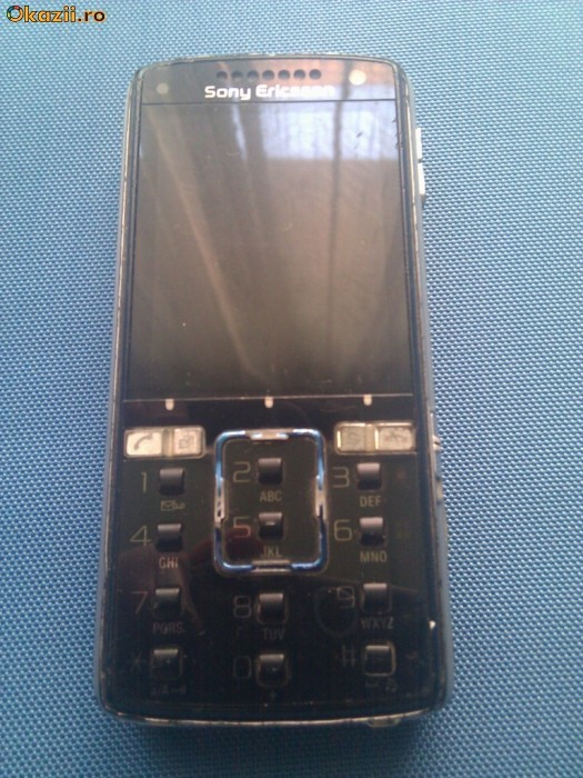 Sony Ericsson K850i foto mare