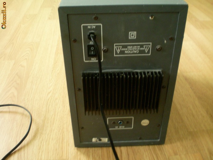 VAND SUBWOOFER CAMERA foto mare