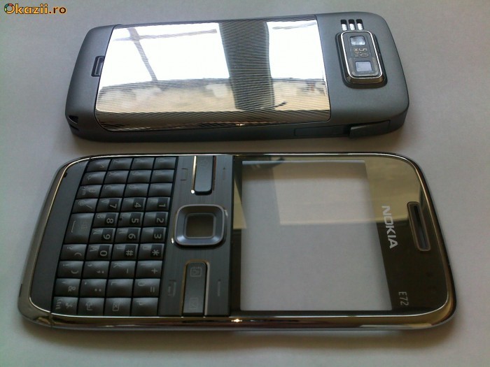 NOKIA E72 - Carcasa NOUA 100% ORIGINALA Completa - fata, tastatura, mijloc, capac baterie, butoane s.a. (poze reale) foto mare